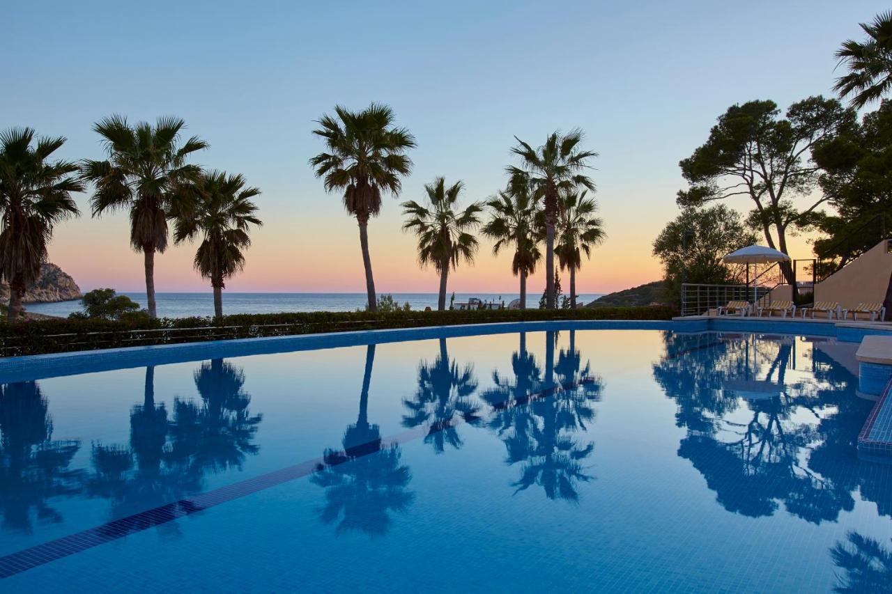 Universal Aquamarin Beach Houses Andraitx Bagian luar foto