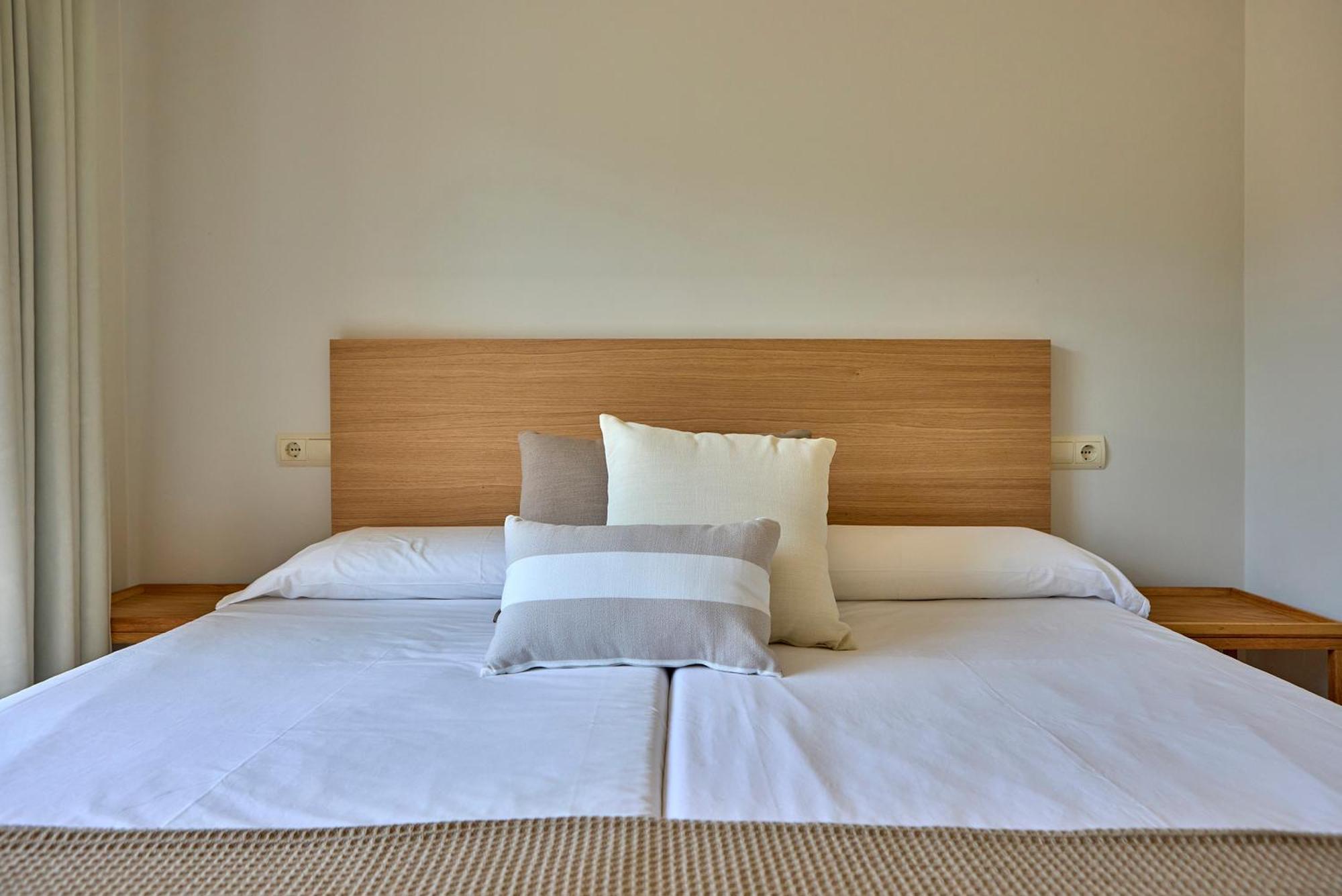 Universal Aquamarin Beach Houses Andraitx Bagian luar foto