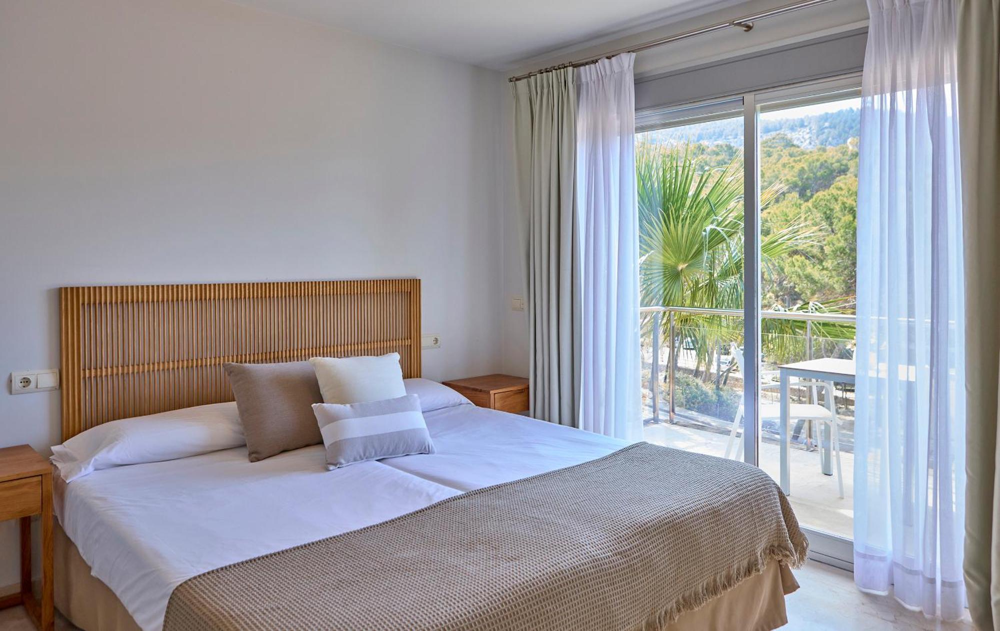 Universal Aquamarin Beach Houses Andraitx Bagian luar foto