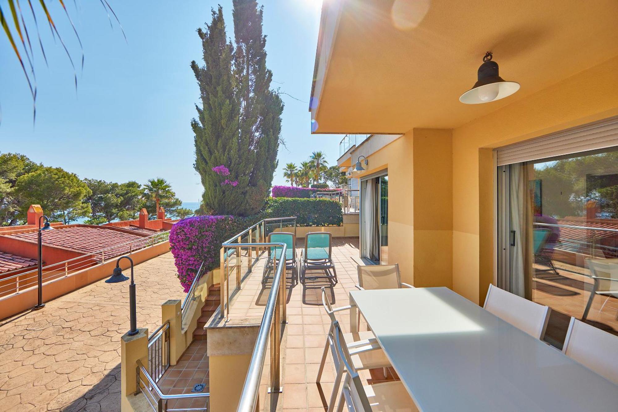 Universal Aquamarin Beach Houses Andraitx Bagian luar foto