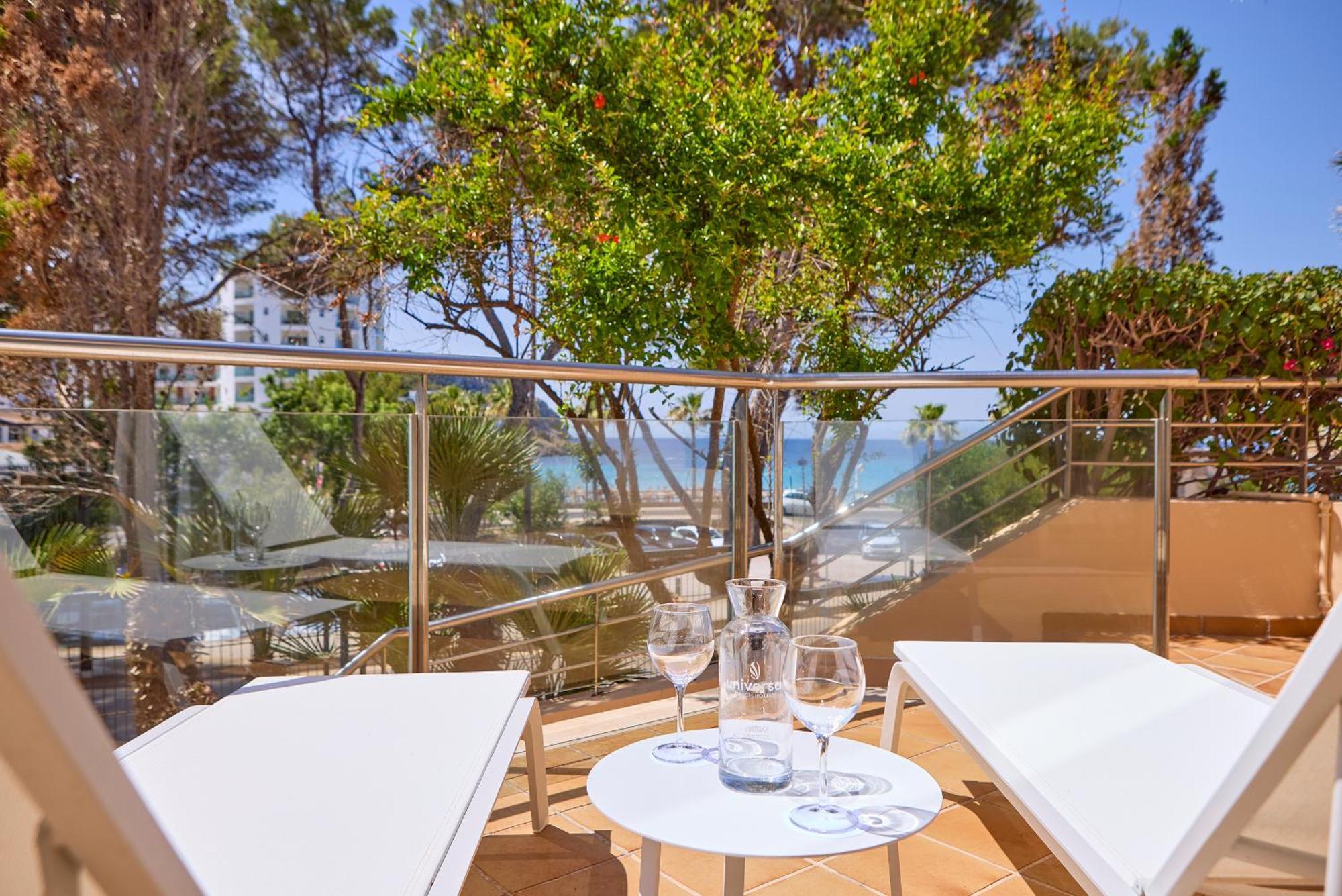 Universal Aquamarin Beach Houses Andraitx Bagian luar foto